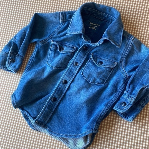 Set of 2 denim like shirts. Size 9-12 / 12-18 months - Picture 8 of 13